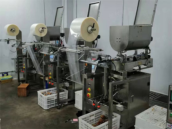 智能化全自動醬料包裝機，食品生產(chǎn)之所需