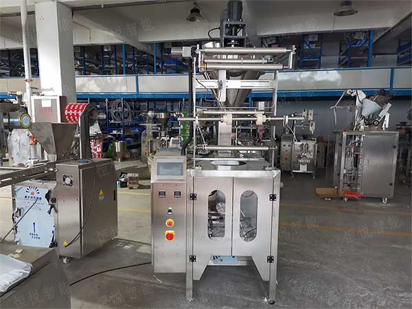 我司是河南顆粒粉末包裝機廠家，可根據(jù)需求定做機型